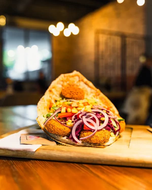 Falafel Döner